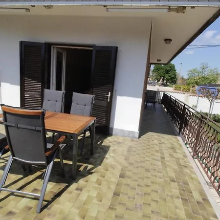 Guest house Orietta 3*