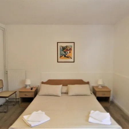 Orietta Guest house 3*